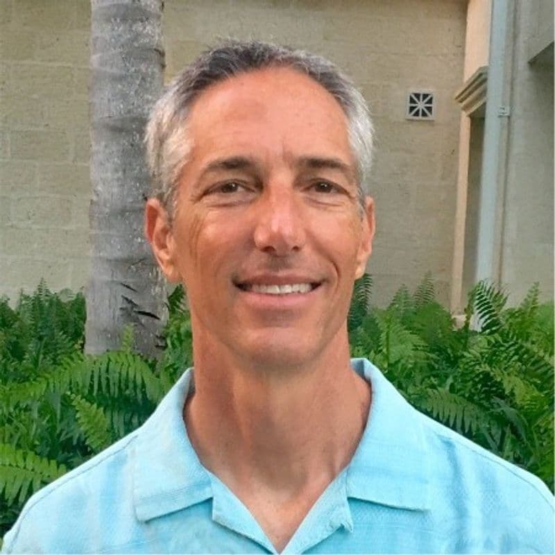 Photo of Russell Hinds